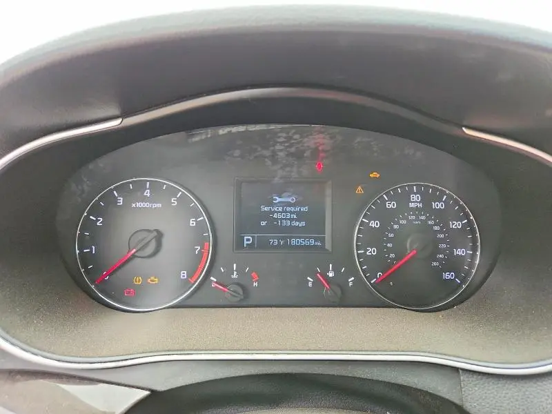 2016 KIA CADENZA LUXURY  