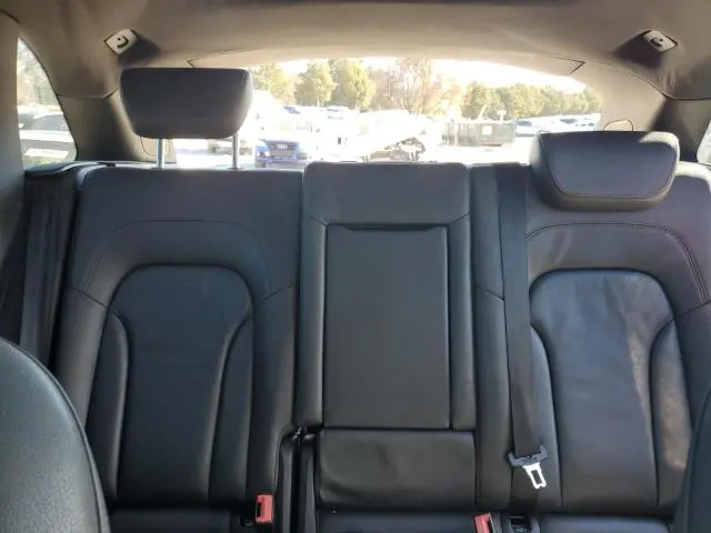 2010 AUDI Q5 PRESTIGE  