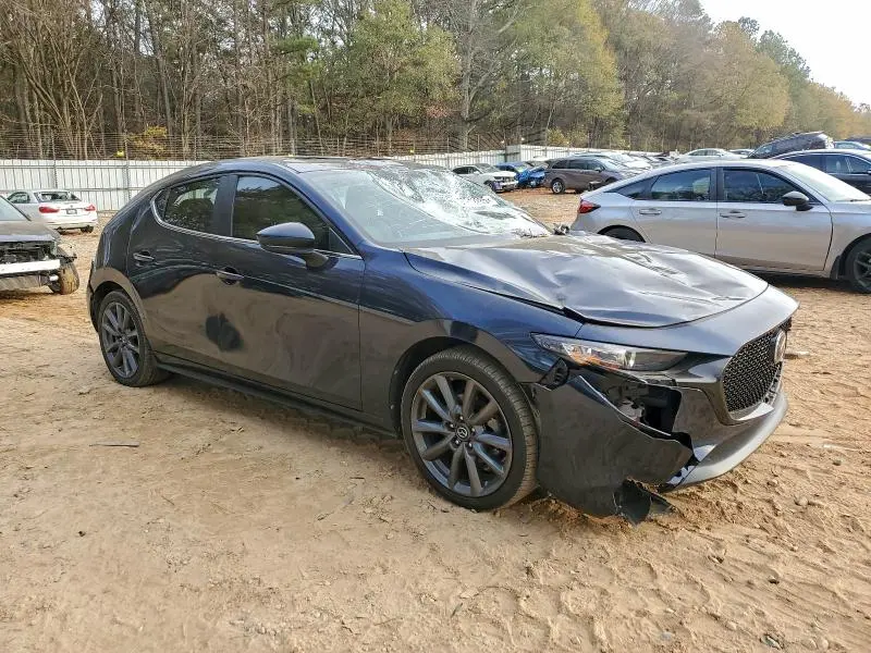 2023 MAZDA 3 PREFERRED  