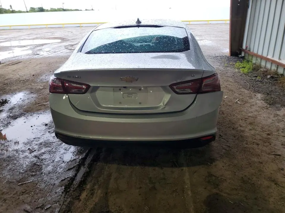 2022 CHEVROLET MALIBU LT  