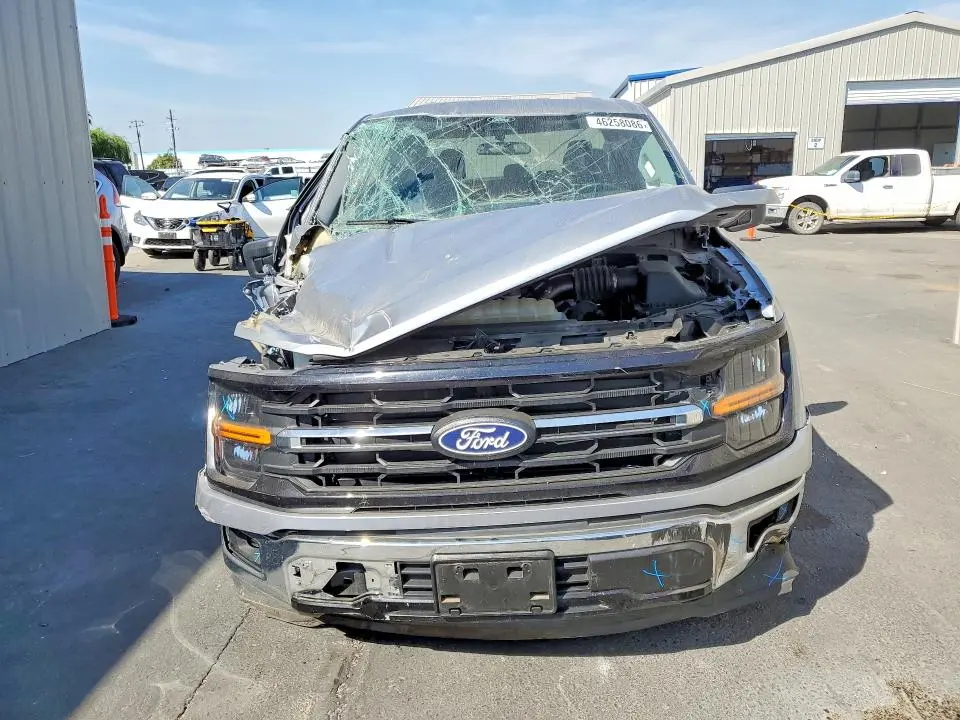 2025 FORD F150 XLT  