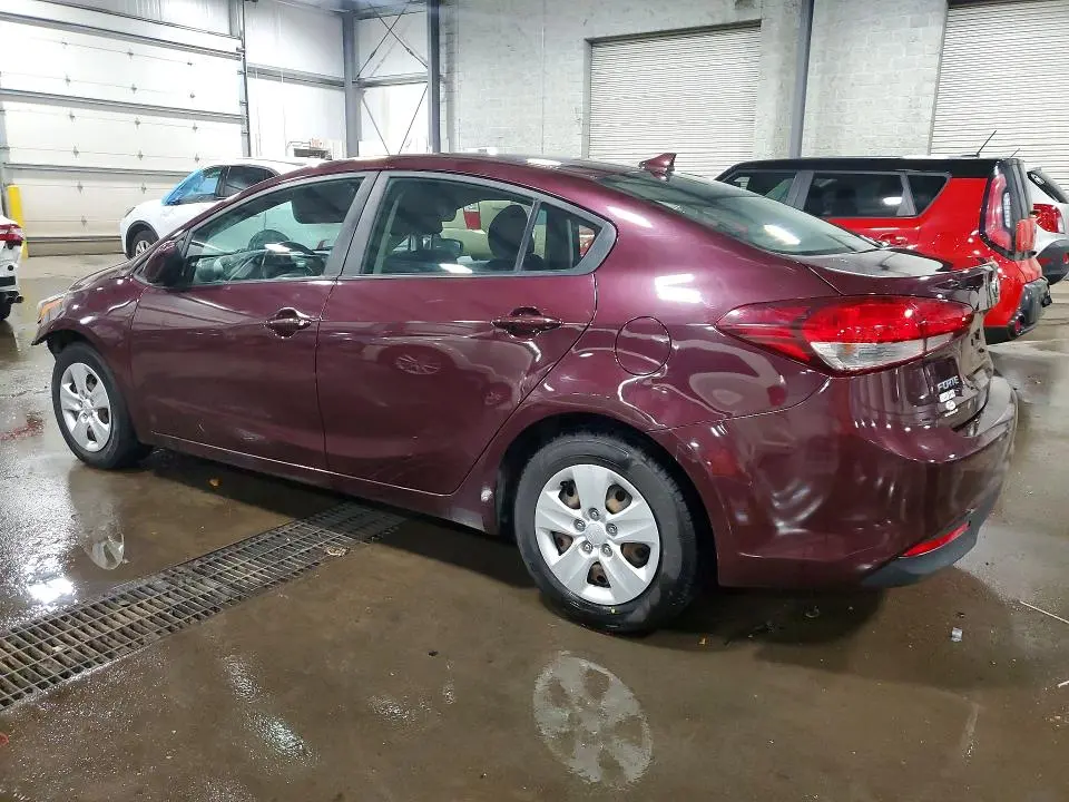 2017 KIA FORTE LX  