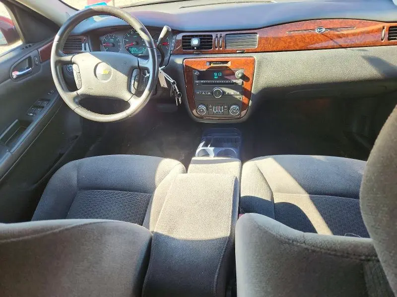 2011 CHEVROLET IMPALA LT  