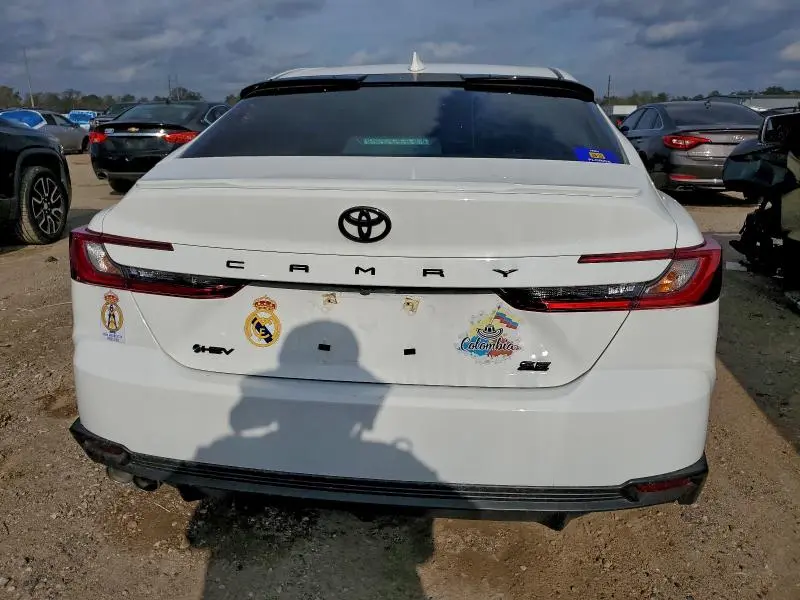 2025 TOYOTA CAMRY XSE  