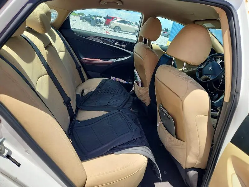 2012 HYUNDAI SONATA GLS  