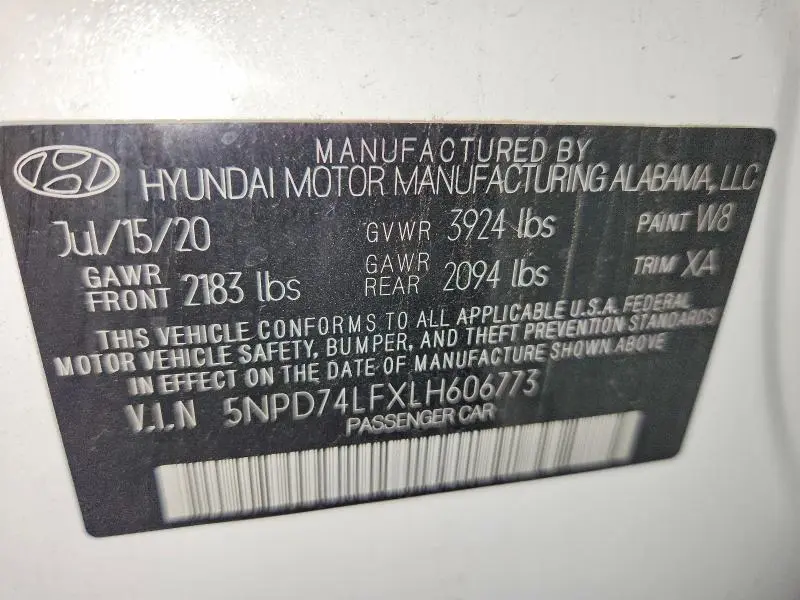 2020 HYUNDAI ELANTRA SE  