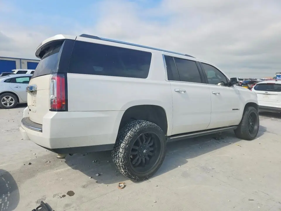 2019 GMC YUKON XL DENALI  