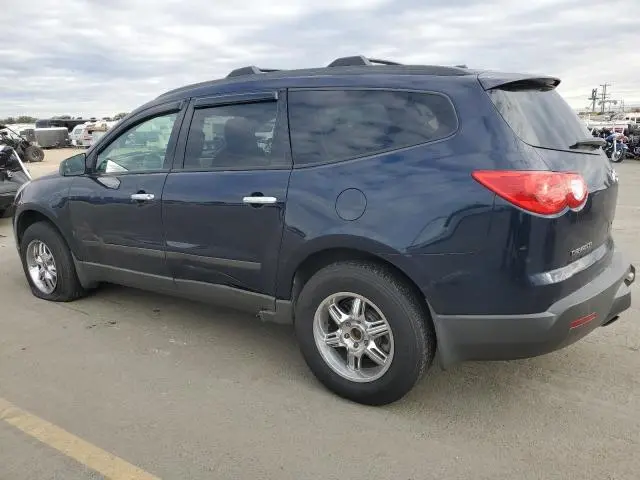 2010 CHEVROLET TRAVERSE LS  