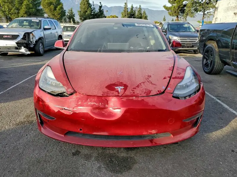 2018 TESLA MODEL 3   