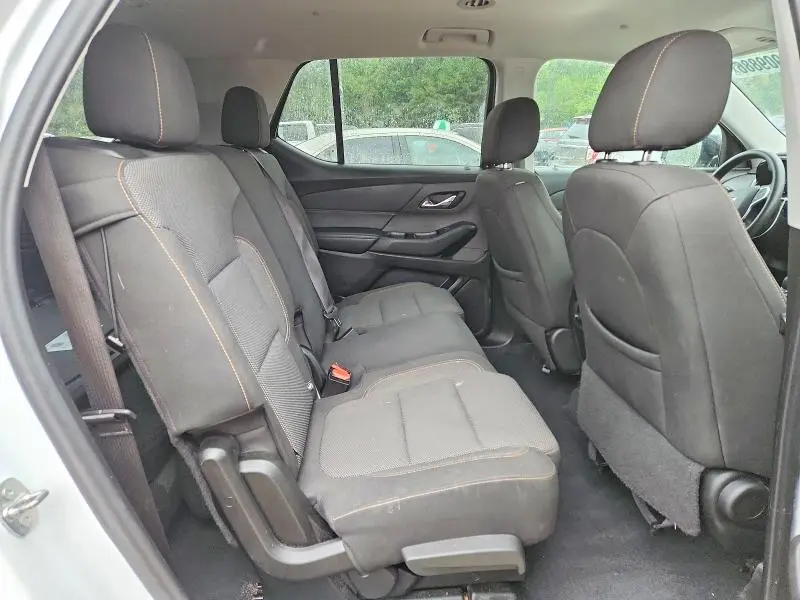 2021 CHEVROLET TRAVERSE LS  