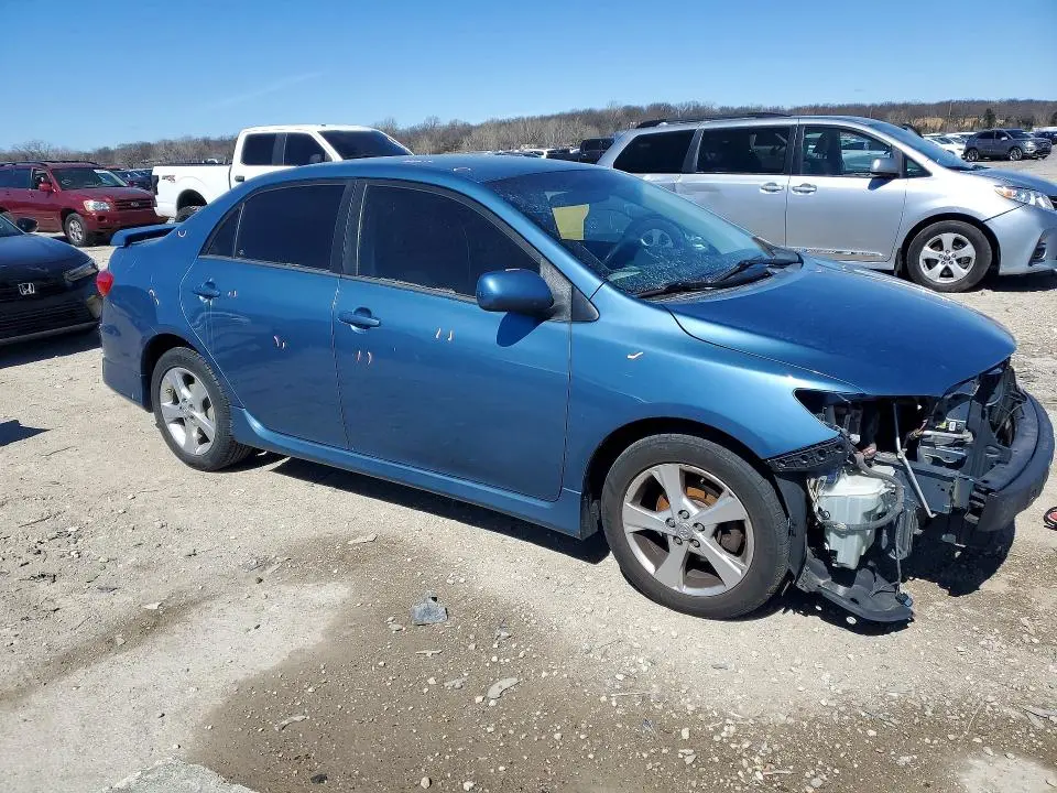 2013 TOYOTA COROLLA S  