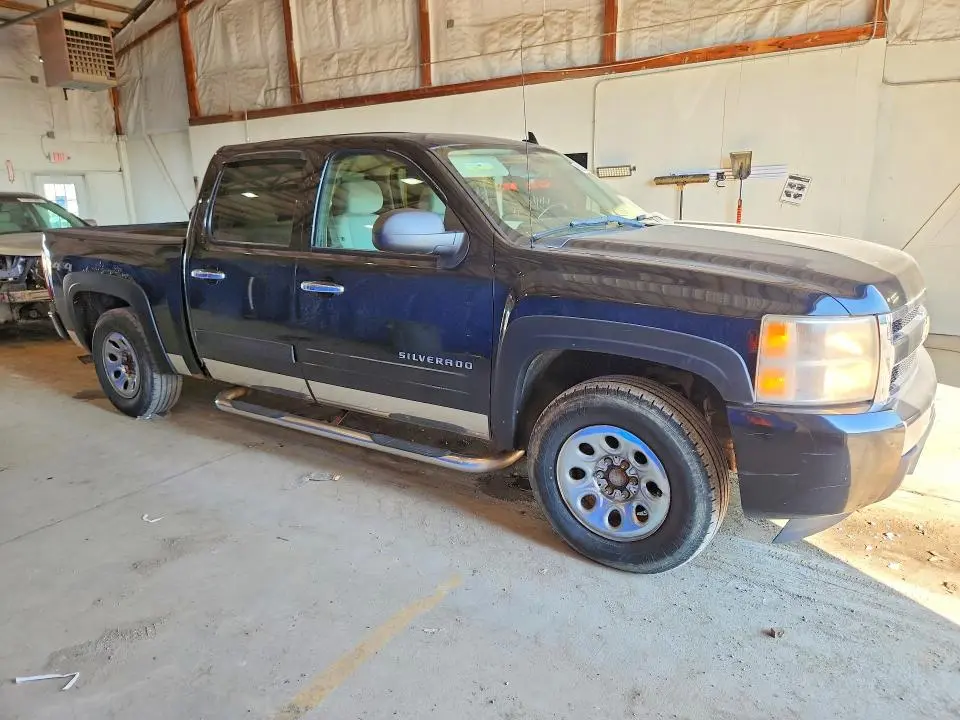2011 CHEVROLET SILVERADO K1500 LT  