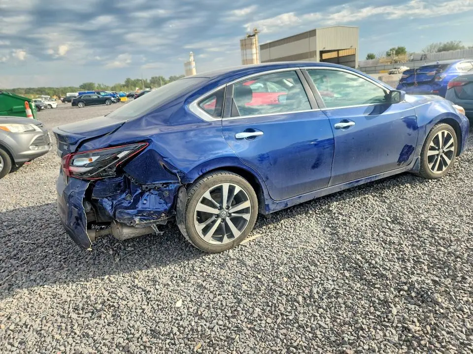 2017 NISSAN ALTIMA 2.5 SR  