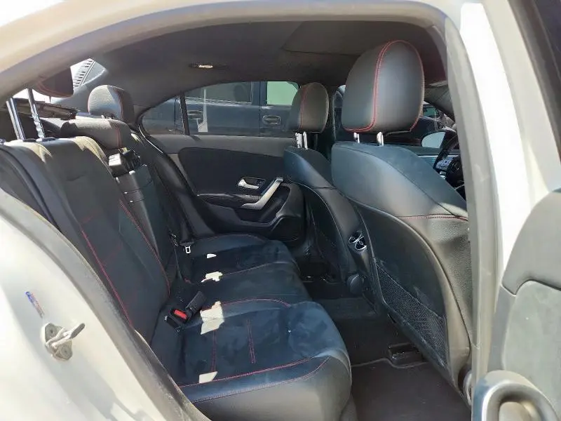 2022 MERCEDES-BENZ A 220  