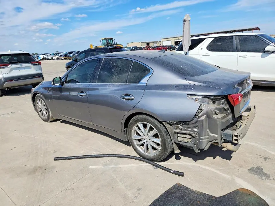2015 INFINITI Q50 BASE  