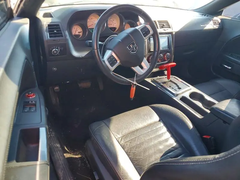 2013 DODGE CHALLENGER SXT  