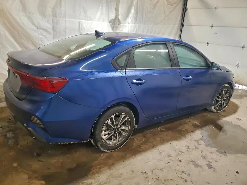 2022 KIA FORTE FE  