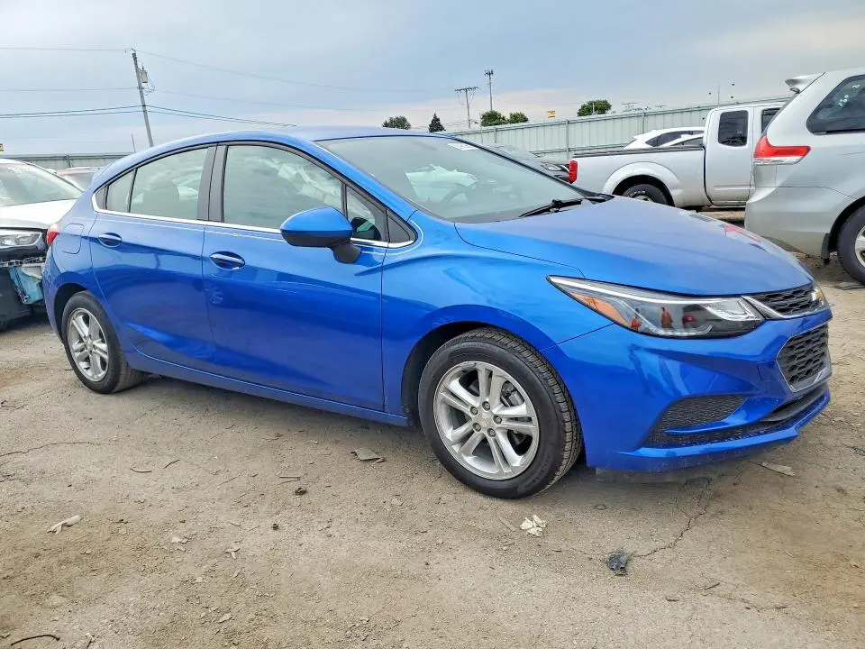 2017 CHEVROLET CRUZE LT  
