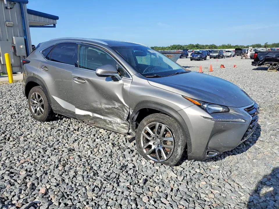 2015 LEXUS NX 200T  