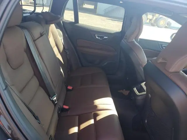 2023 VOLVO V60 CROSS COUNTRY PLUS  