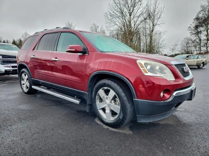 2011 GMC ACADIA SLT-2  