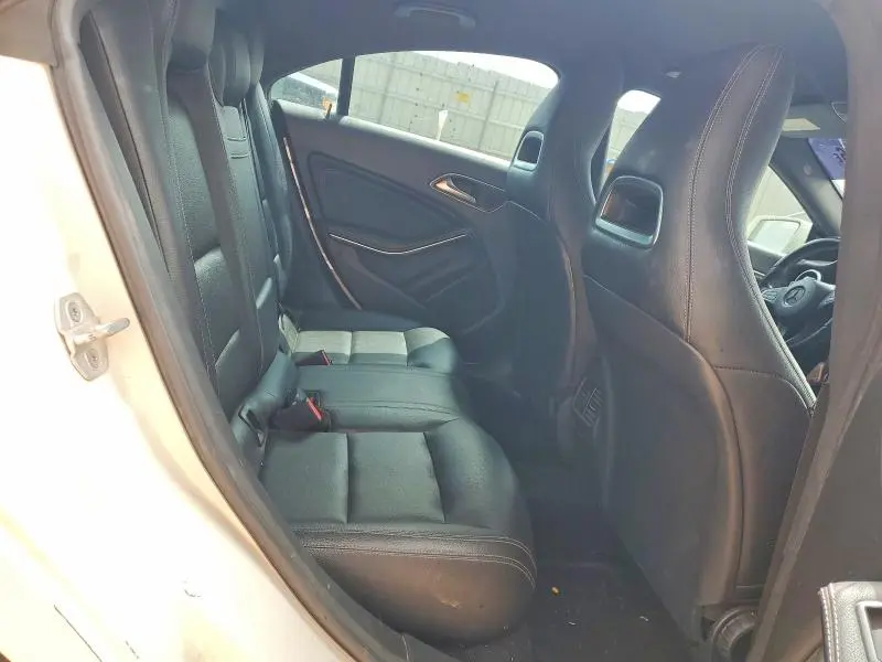 2016 MERCEDES-BENZ CLA 250  