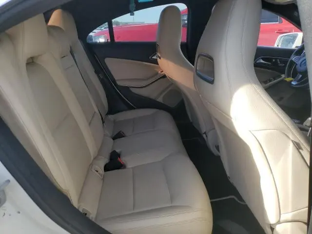 2017 MERCEDES-BENZ CLA 250  
