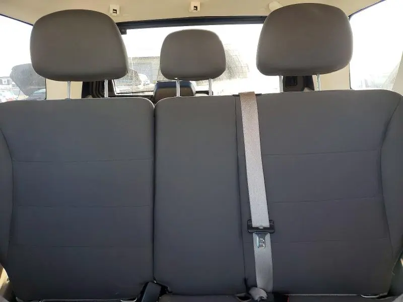 2011 FORD ESCAPE XLS  