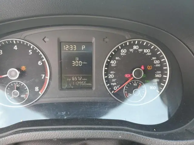 2014 VOLKSWAGEN PASSAT S  