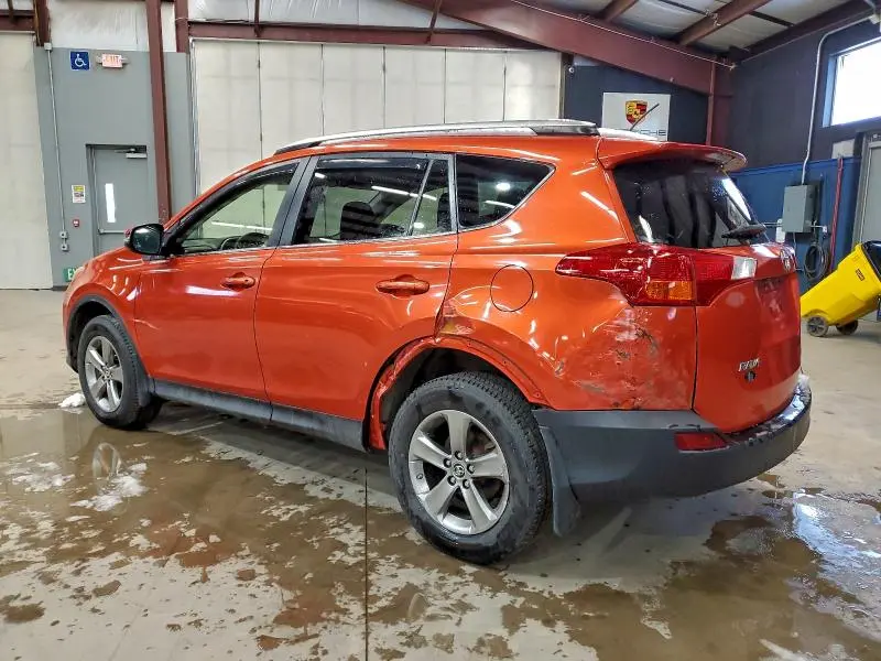 2015 TOYOTA RAV4 XLE  