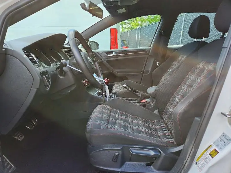2017 VOLKSWAGEN GTI S  