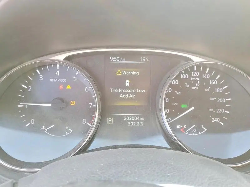 2016 NISSAN ROGUE S  