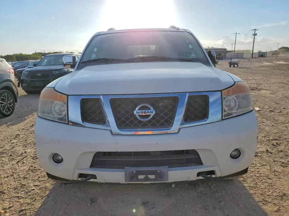 2015 NISSAN ARMADA SL  