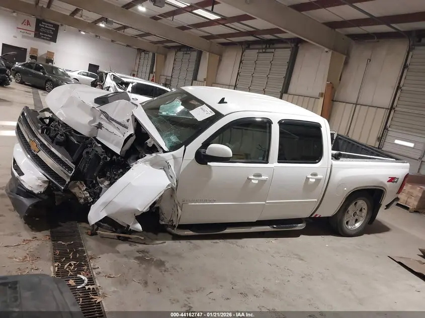 2011 CHEVROLET SILVERADO 1500 LTZ