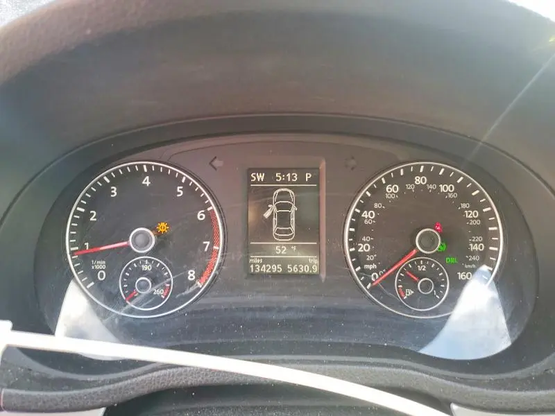 2012 VOLKSWAGEN PASSAT SE  
