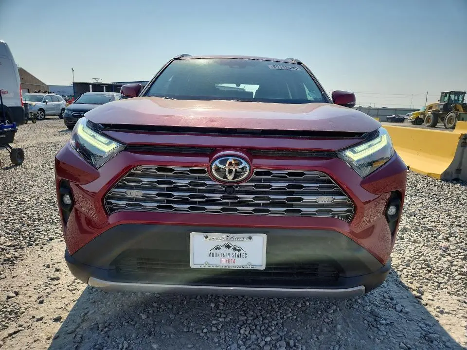 2025 TOYOTA RAV4 LIMITED  
