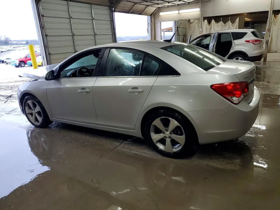 2011 CHEVROLET CRUZE LT  