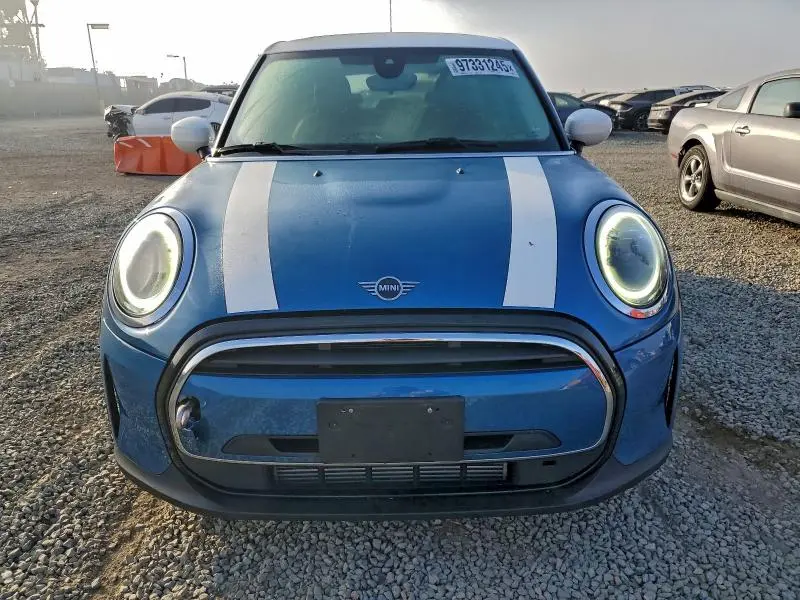 2022 MINI COOPER   