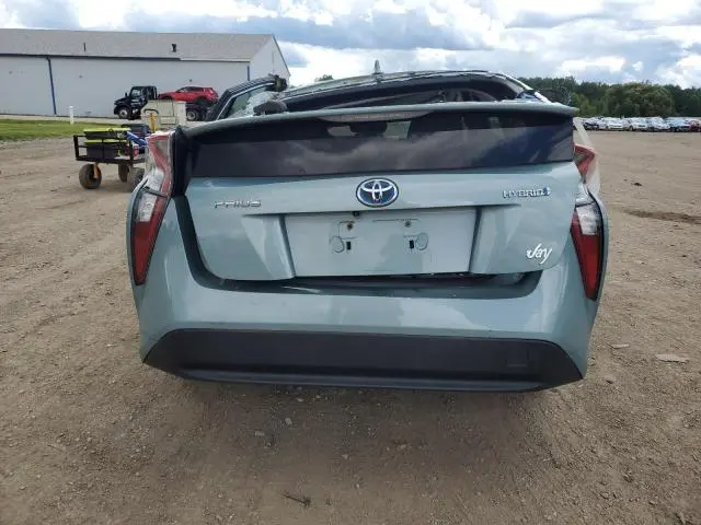 2016 TOYOTA PRIUS   
