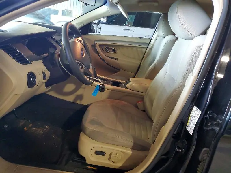2016 FORD TAURUS SE  