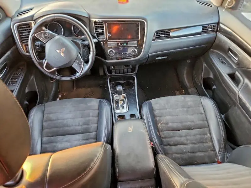 2019 MITSUBISHI OUTLANDER SE  