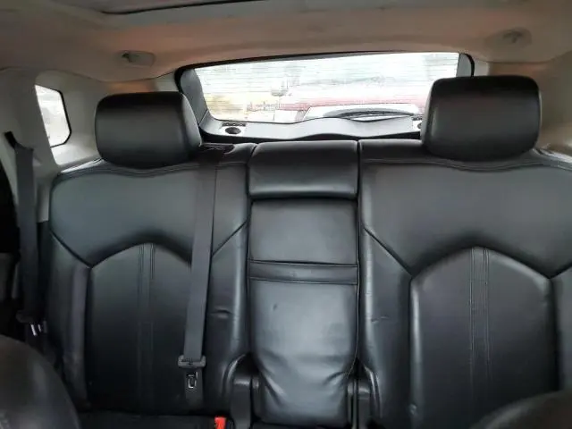 2011 CADILLAC SRX LUXURY COLLECTION  