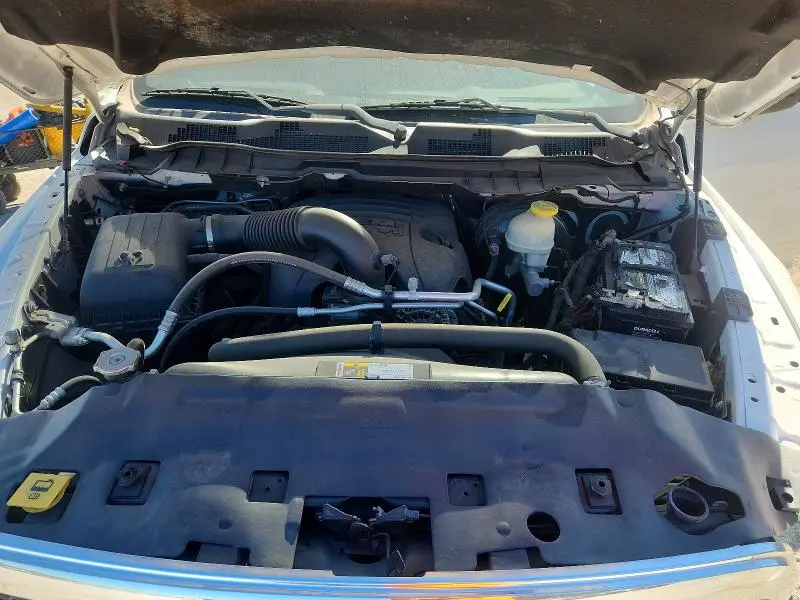 2017 RAM 1500 SLT  