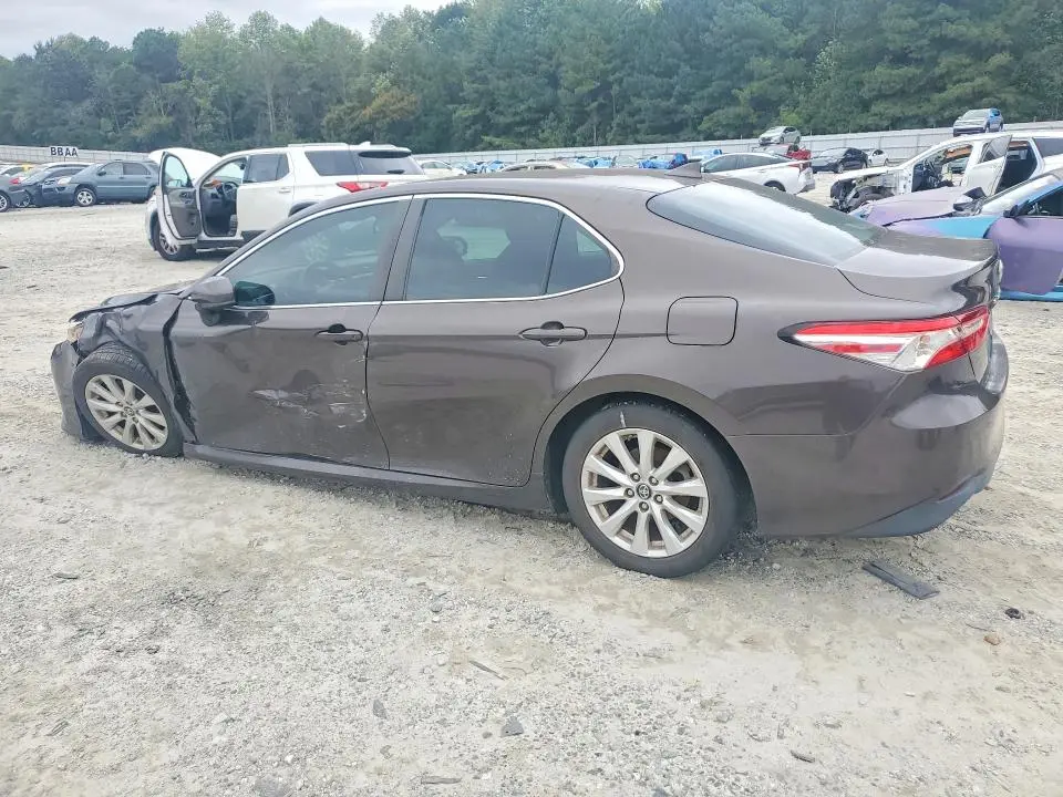 2019 TOYOTA CAMRY LE  
