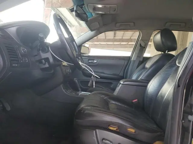 2010 CADILLAC DTS   