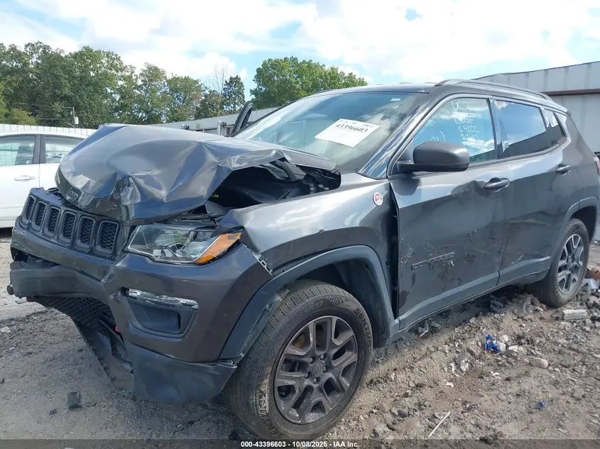 2019 JEEP COMPASS TRAILHAWK 4X4