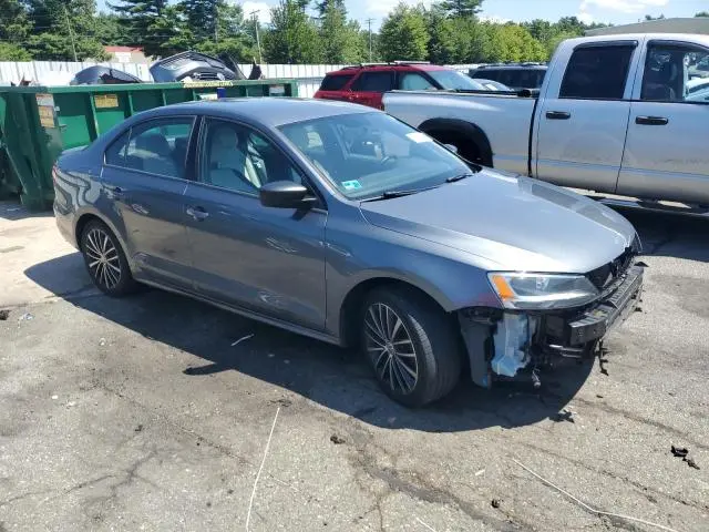 2016 VOLKSWAGEN JETTA SPORT  