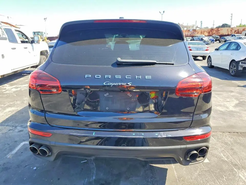 2015 PORSCHE CAYENNE S  