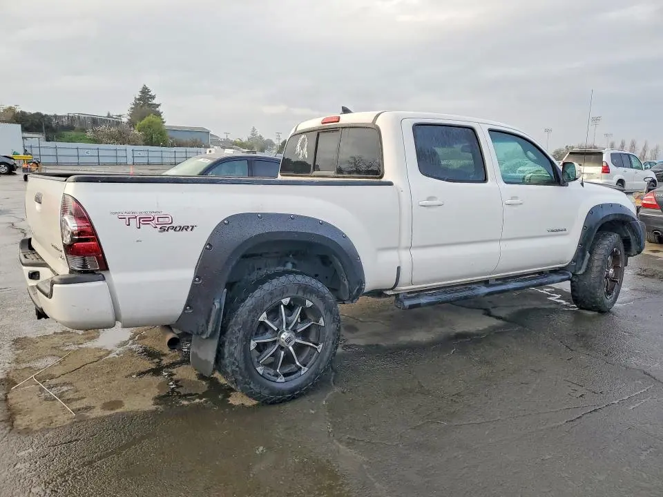 2013 TOYOTA TACOMA DOUBLE CAB PRERUNNER LONG BED  