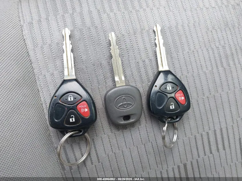 2011 TOYOTA RAV4  